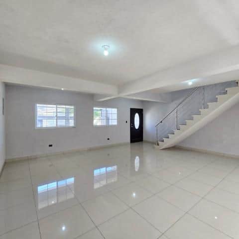 ¡¡¡Preciosa Venta Casa En Venta San Cristóbal Sector B-5!, Guatemala Mixco