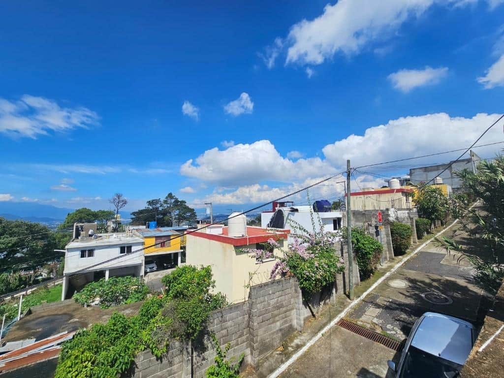 Casa en Venta Vista Azul Santa Catarina Pinula