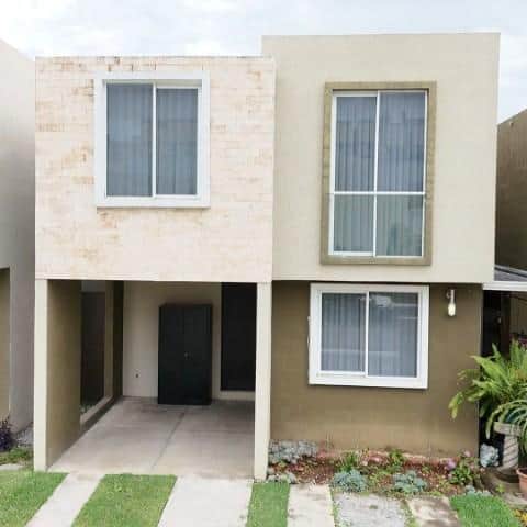 Casa en Venta San Cristóbal con 4 Habitaciones, Guatemala