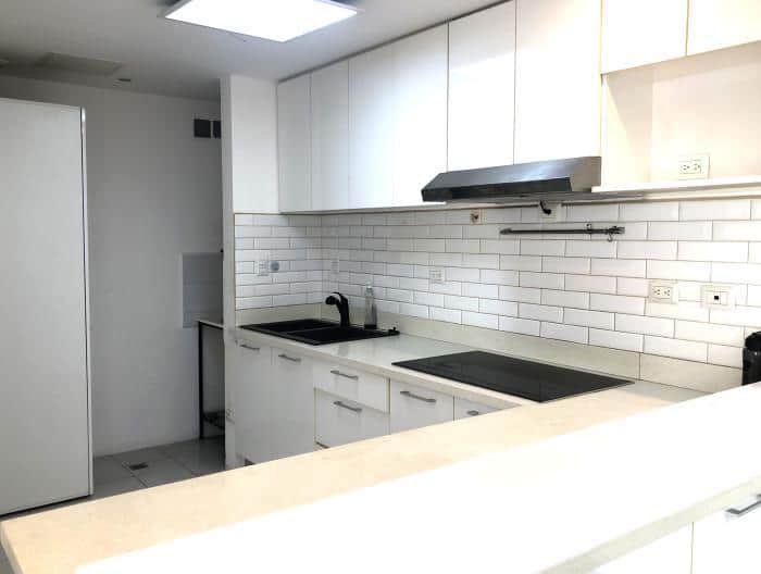 Vendo Apartamento Con Patio en Di Fiori Zona 7, Guatemala