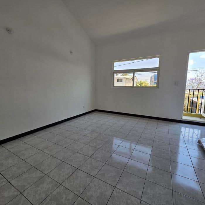 Linda casa en renta en Villas de San José Zona 4 Mixco, Ciudad de Guatemala