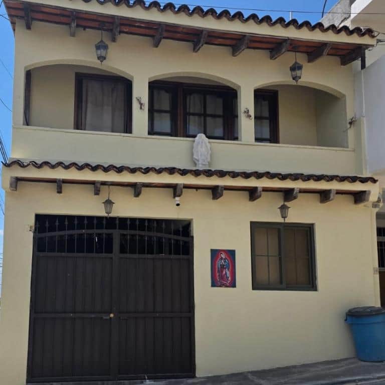 Vendo preciosa casa en condominio, Mixco