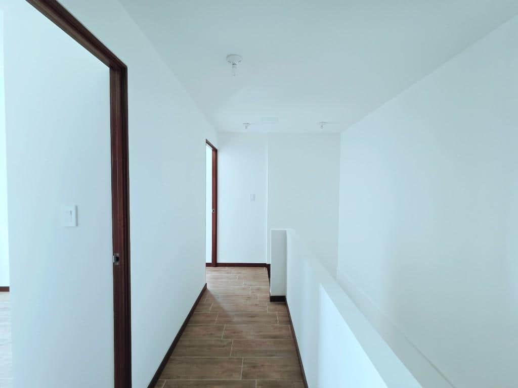APARTAMENTO DE 2 NIVELES EN VENTA, CONDADO NARANJO, Guatemala zona