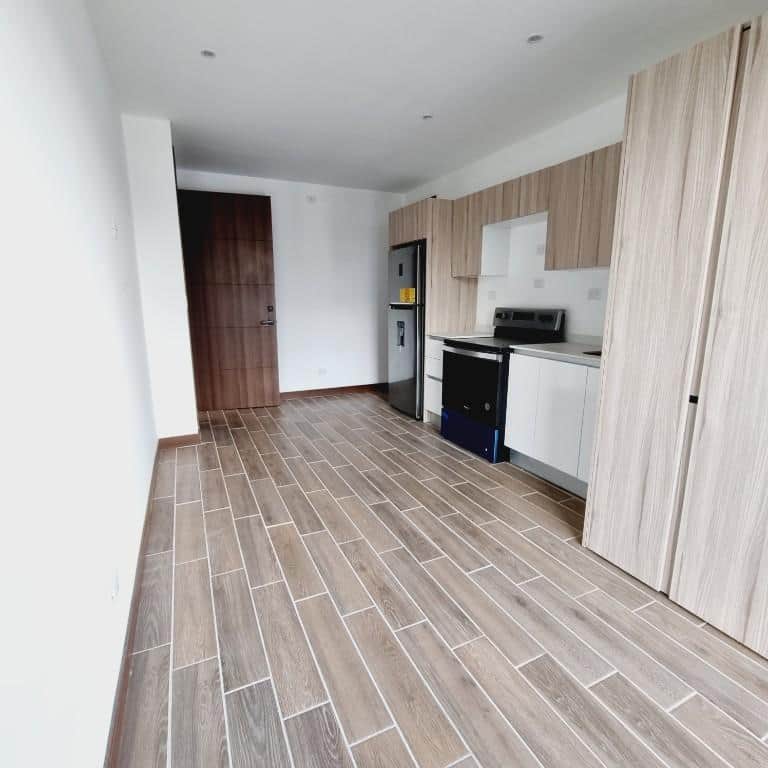 EN VENTA APARTAMENTO PEQUEÑO EN ZONA 14, Guatemala