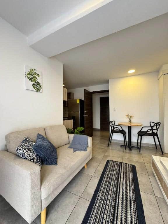 Apartamento Amueblado En Renta Zona 10 Fiamene, Ciudad de Guatemala
