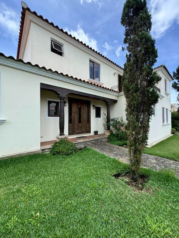 Casa Grande en Venta en Carretera al Salvador km. 25, Ciudad de Guatemala