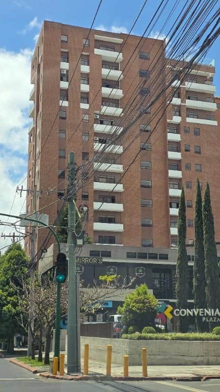 ¡BAJÓ DE PRECIO! APARTAMENTO EN VENTA ZONA 10 GT, Guatemala