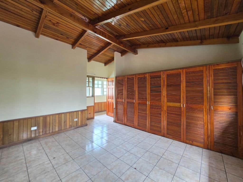 Alquilo Casa en Lomas del Rodeo Mixco