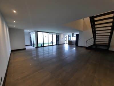 Apartamento en alquiler en Zona 16, Guatemala · 3 hab · 311 m²
