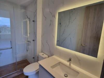 Apartamento en Renta, en Edificio de Zona 15