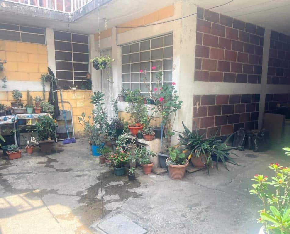 Hermosa Casa con dos niveles en venta, inversionistas la pueden ubicar en Zona 6 de Mixco. Guatemala