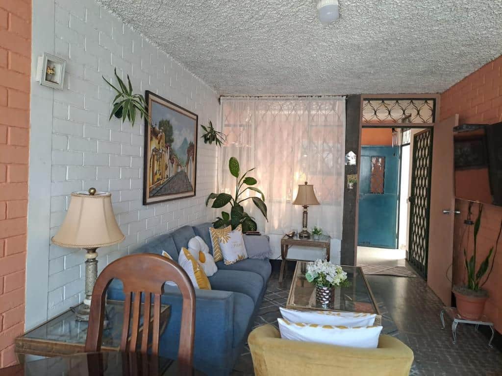 Su buscas vivir en Zona 11 en Ciudad de Guatemala, pueden invertir en increíble Casa en venta. Guatemala