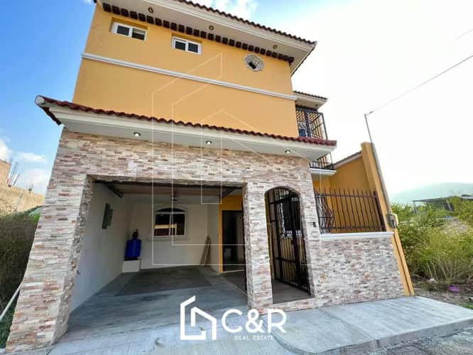 Vive con distinción en Residencial Las Jacarandas, Chiquimula
