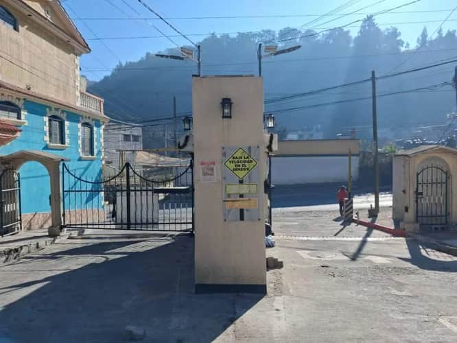 Vendo Lotes y Casas a pocos minutos de las Universidades Mesoamericana y San Carlos Quetzaltenango