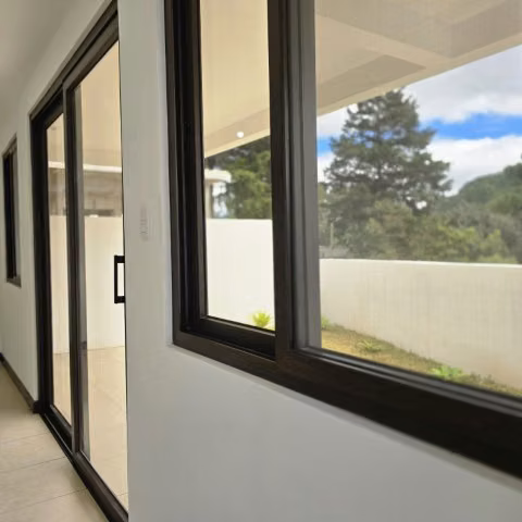 Casa Nueva en Venta Zona 16 Piedra Parada Cristo Rey