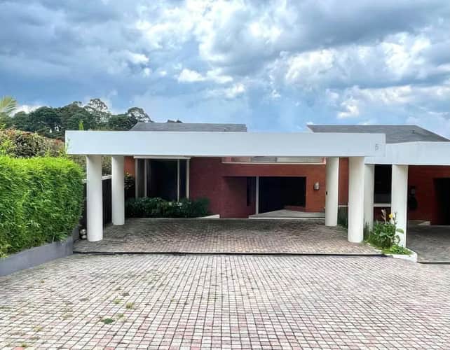 Zona 10 Colonia El Prado casa en venta