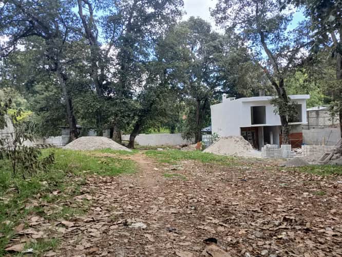 Casa en Venta – San Lucas Sacatepéquez ,entorno exclusivo.
