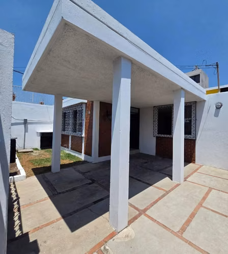 Vendo linda casa 1 nivel Residenciales El Mirador zona 11 Q2, 690,000