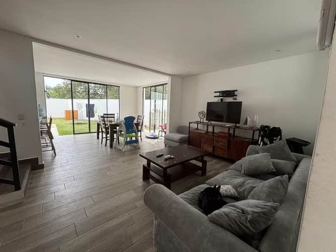 VENDO CASA KM 22.3 CAES EN PORTAL DEL BOSQUE PV