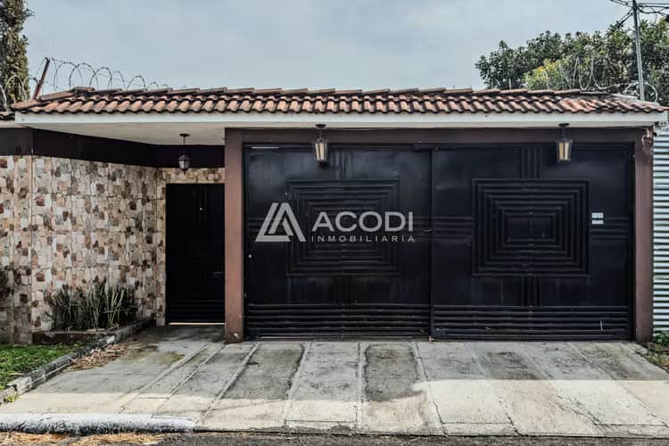 Casa en San Cristóbal, Zona 8 de Mixco