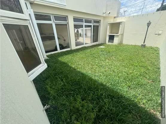 Los Manantiales San José Pinula Casa en Venta