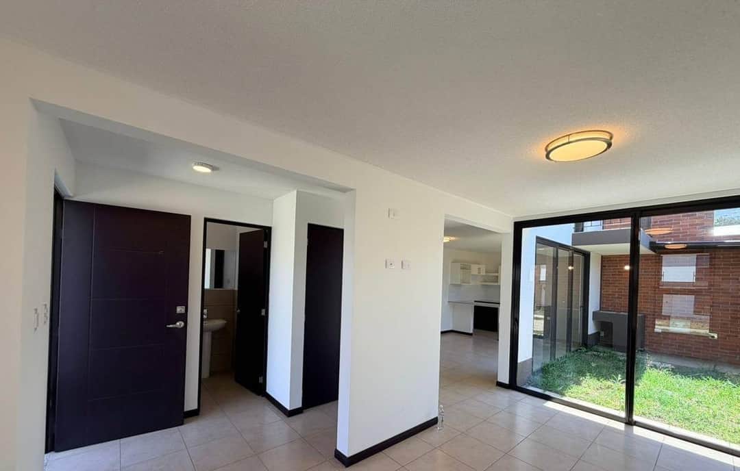 6164 - BEAUTIFUL HOUSE FOR RENT IN SENDEROS DEL COMENDADOR - CIUDAD VIEJA - CJ