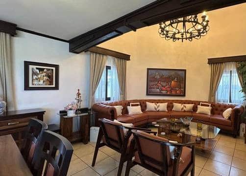 6165 - LUXURY HOUSE FOR SALE IN PLAZUELA DEL CONQUISTADOR, EXCLUSIVE PROPERTY WITH SPA, GYM AND SOLAR PANELS - CJ