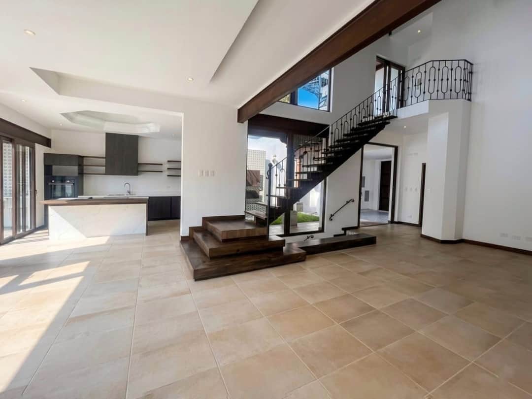 6183 - HOUSE FOR SALE IN HACIENDA DEL COMENDADOR - PA