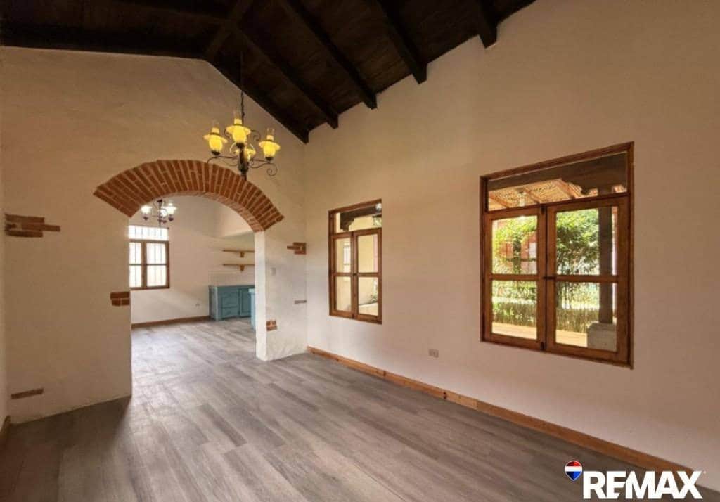 6226 - HOUSE FOR RENT/ SAN GASPAR VIVAR, ANTIGUA GUATMALA (unfurnished) - LO