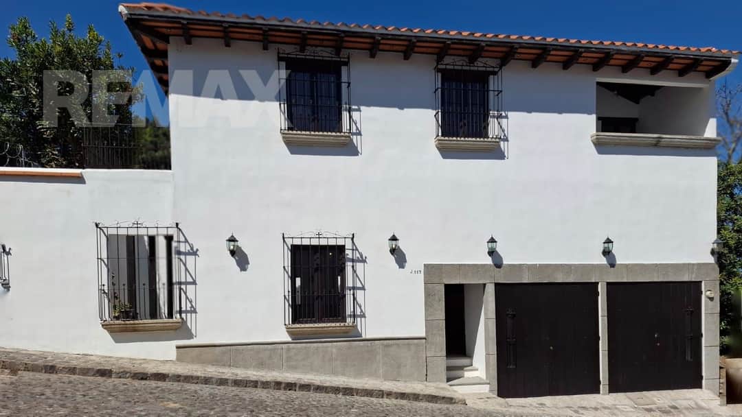 HOUSE FOR SALE IN HACIENDA DEL COMENDADOR, SAN MIGUEL DUEÑAS, ANTIGUA GUATEMALA