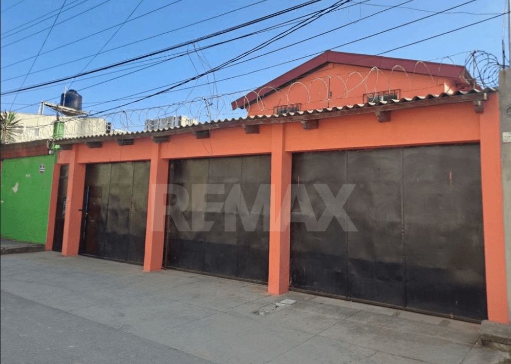 House for rent on Petapa Avenue zone 12 Guatemala City