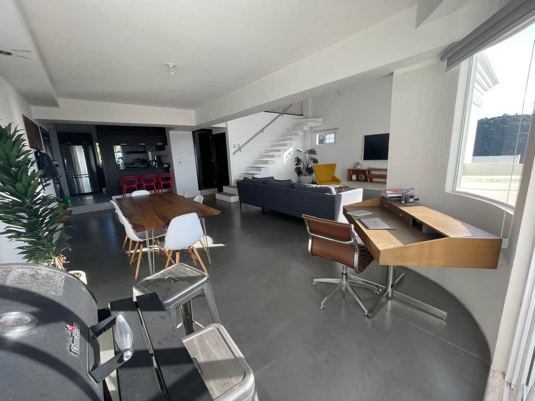 TOWNHOUSE APARTMENT, ZONE 16 - 2 LEVELS. / HIGH LEVEL / NICE VIEW