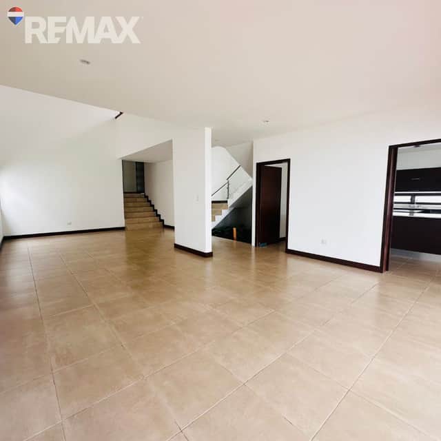 Casa en venta en Santa Catarina Pinula, Guatemala · 3 hab