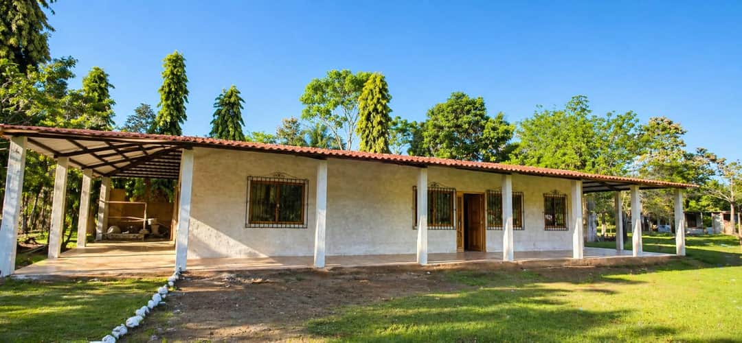 ONE-LEVEL COUNTRY-STYLE HOUSE YALICOC VILLAGE, ALTA VERAPAZ, COBÁN