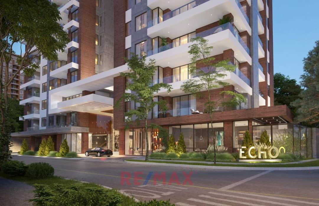 SPACIOUS APARTMENT IN ZONE 14 - 3 BEDROOMS / LARGE TERRACE