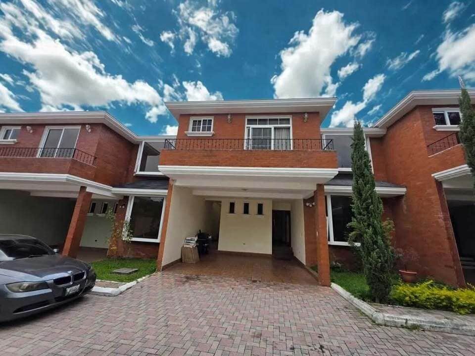 Casa en Terra Bella, San Cristobal, zone 8, Mixco