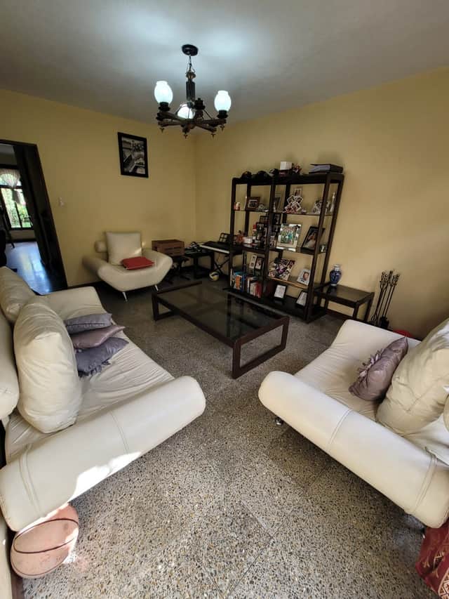 Casa en venta en Zona 11, Guatemala · 4 hab · 270 m²