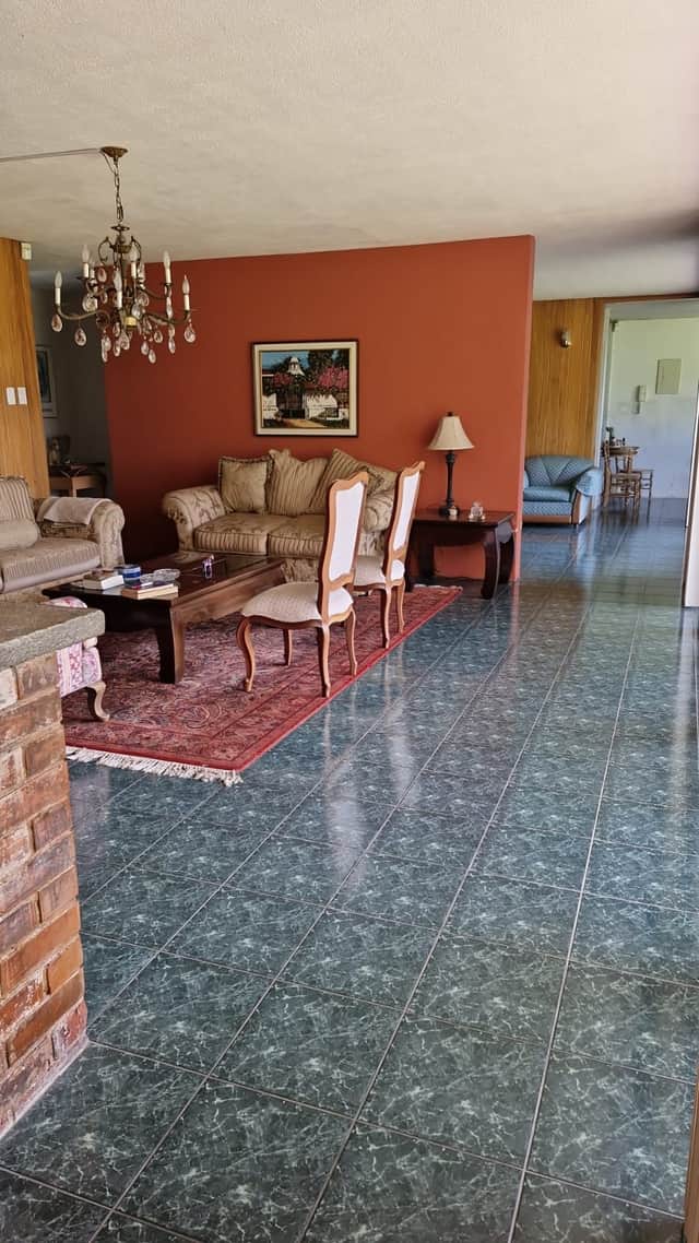 Casa en venta en Zona 15, Guatemala · 5 hab · 700 m²