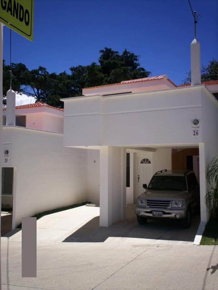 Casa en venta en San Lucas Sacatepequez