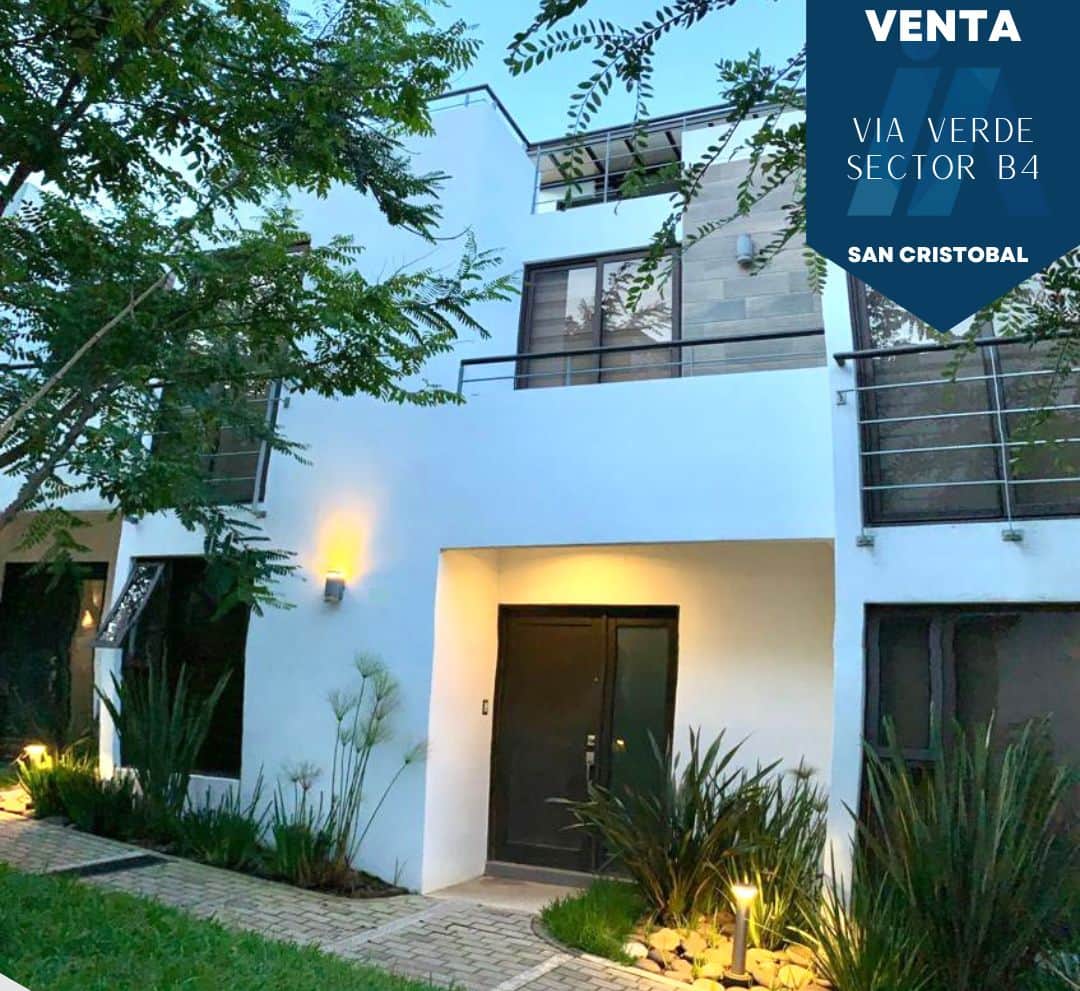 Casa en venta en Mixco