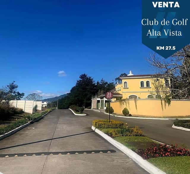 Casa en venta en San José Pinula, Guatemala · 5 hab · 188 m²