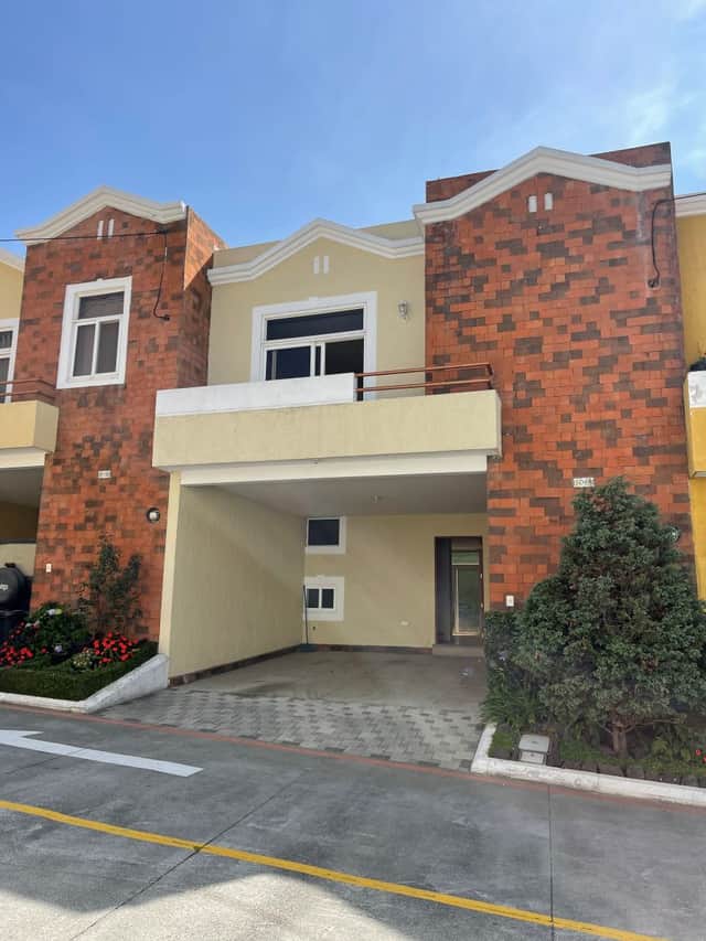 Casa en venta en San Lucas Sacatepéquez, Sacatepéquez · 3 hab · 180 m²