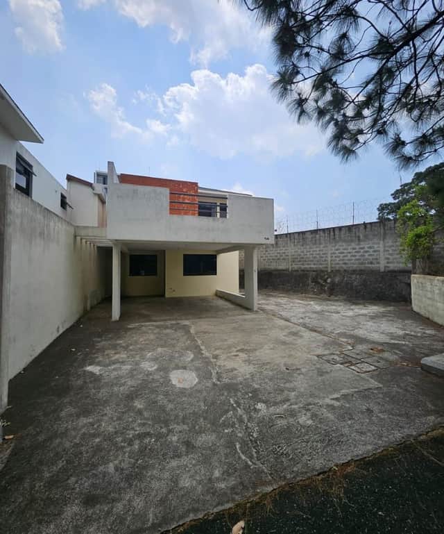 Casa en venta en Santa Catarina Pinula, Guatemala · 3 hab · 170 m²