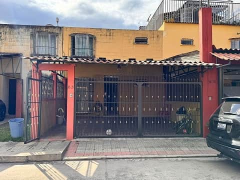 Casa en venta en Villa Nueva, Guatemala · 3 hab
