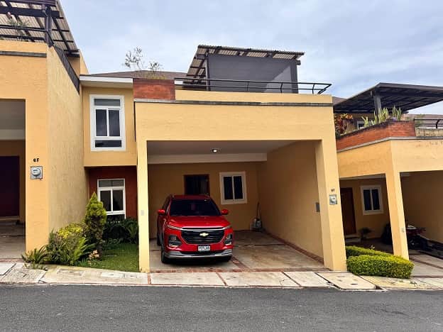 Casa en venta en Fraijanes