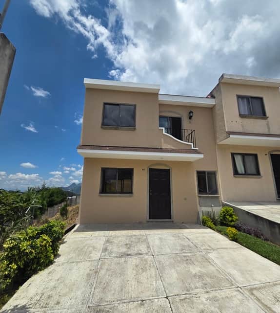 Casa en venta en San Jose Pinula