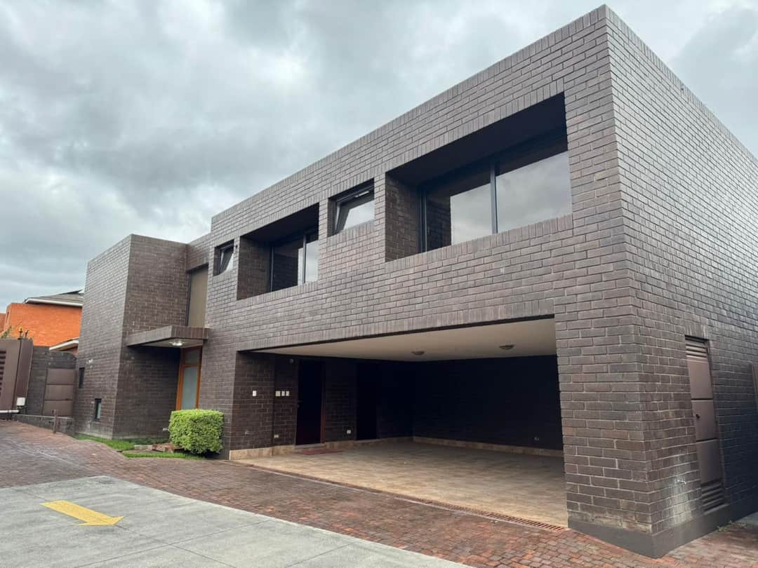 Casa en venta en ALMOLONGA