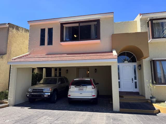 Casa en venta en Fraijanes, Guatemala · 3 hab · 277 m²