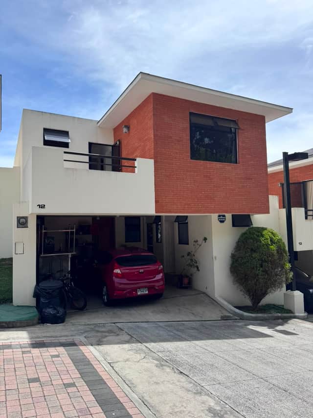 Casa en venta en Fraijanes, Guatemala · 3 hab