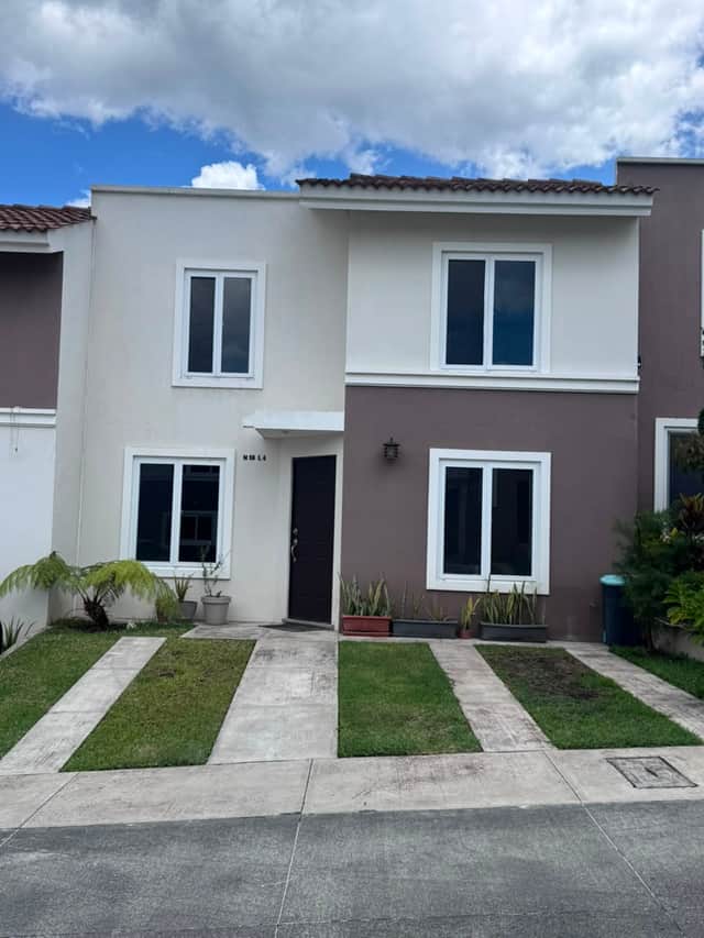 Casa en venta en Fraijanes, Guatemala · 3 hab